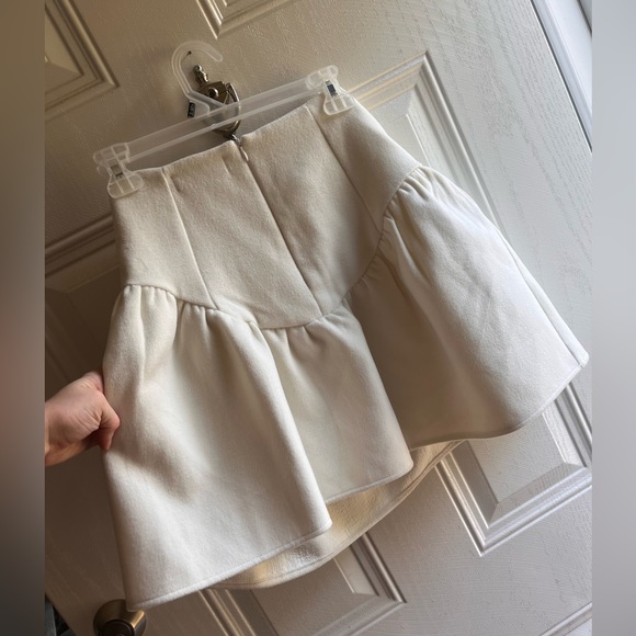 Y2K BRATZ style Winter Cloud Season Paris white cream black bow puffy mini skirt - Picture 6 of 10